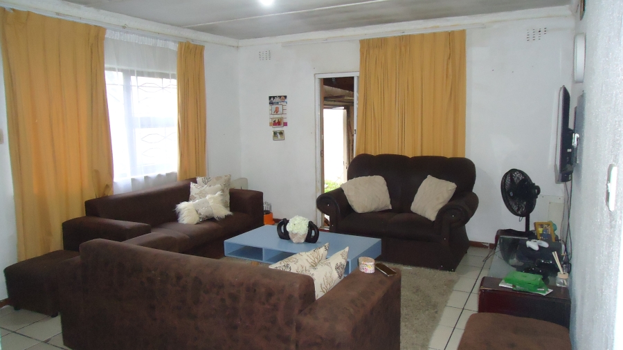 3 Bedroom Property for Sale in Devon Park Western Cape